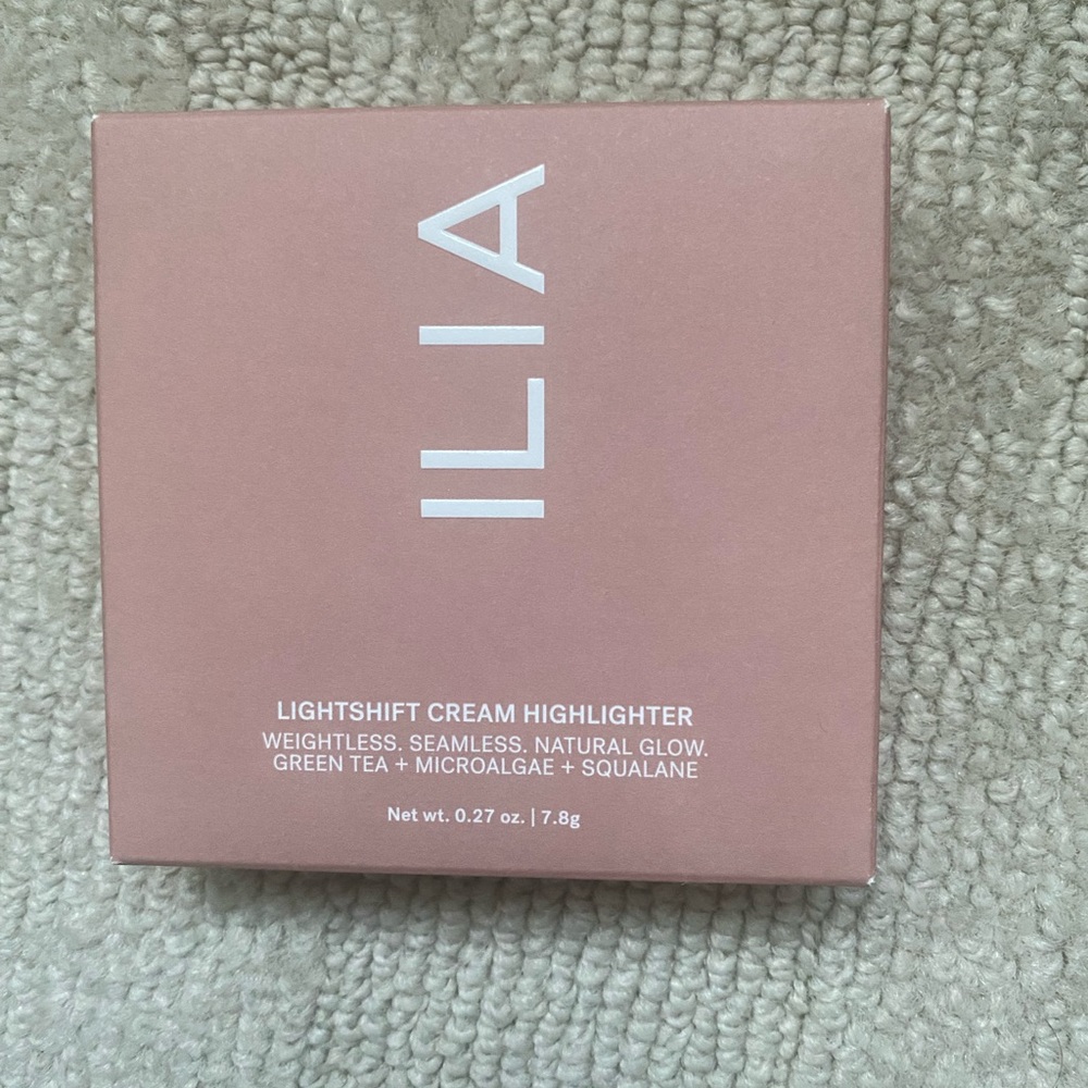 ILIA Lightshift Cream Highlighter - Soft Pink